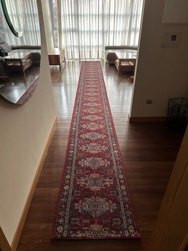 Alfombra pasillera larga diseño oriental