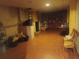 CASA GRANDE EN YECLA