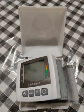 Tensiometro Vital Control usado 4 veces