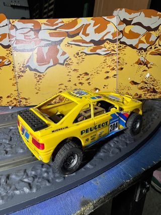 Coche Scalextric Peugeot 405 África