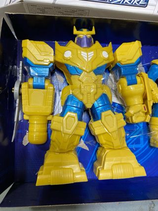 Figura Marvel Avengers Mech Strike Thanos 23cm