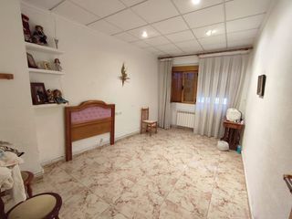 CASA EN YECLA EN CALLE MAGDALENA