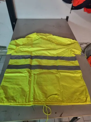 K-Way Giacca  e pantaloni Antivento Verde Fluo Tag