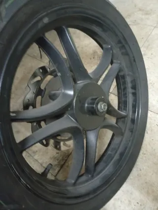 Rueda Delantera Sym Symphony ST 125 ABS