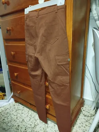 Pantalón tiro alto lycra talla S