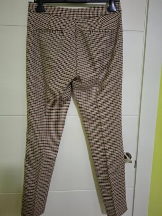 Pantalón cuadros marrones Sfera T.38
