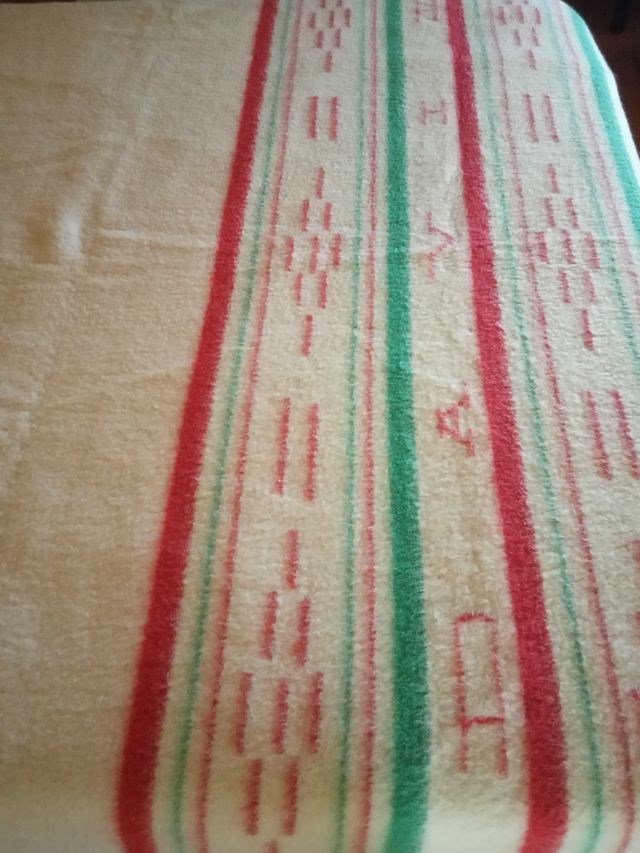 Copriletto David in pura lana con confezione originale