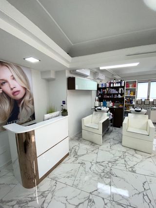 alquiler un puesto de peluquería