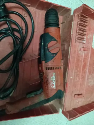 Taladro Percutor Hilti TE 2-M