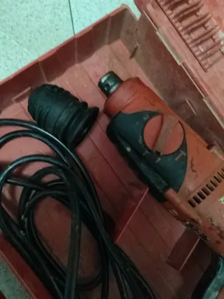 Taladro Percutor Hilti TE 2-M