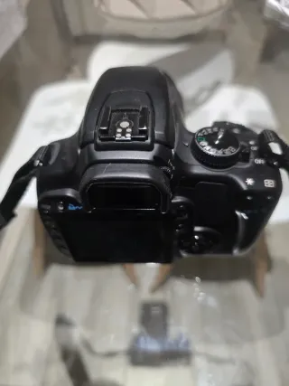 Canon EOS 400D Negra