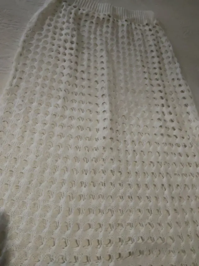 Falda de playa blanca