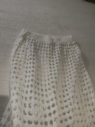 Falda de playa blanca