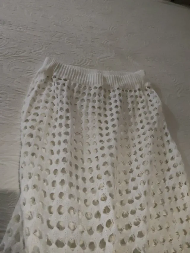 Falda de playa blanca