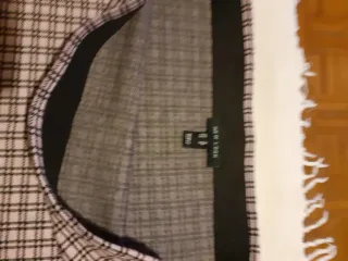 Falda de cuadros sencilla