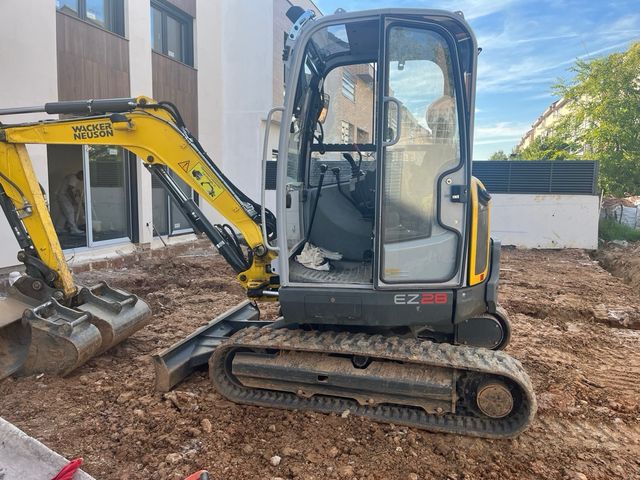 trabajo con mini excavadora