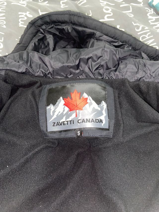 Abrigo Zavetti Negro