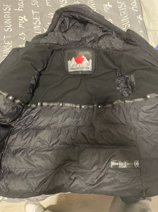 Abrigo Zavetti Negro