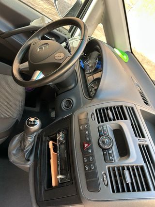 Mercedes-Benz Vito 2011