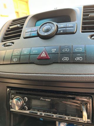 Mercedes-Benz Vito 2011