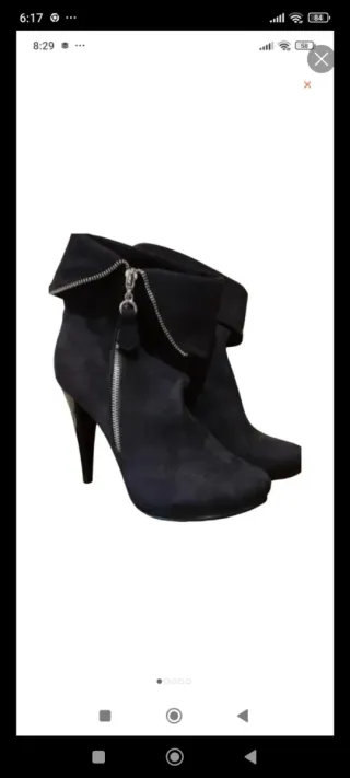 Stivaletti neri con tacco e zip