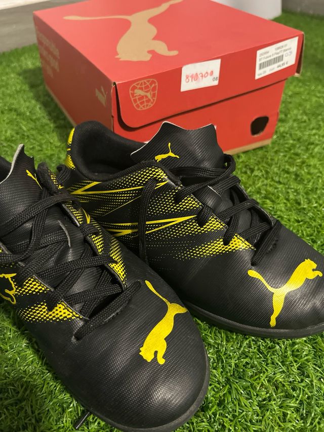 Botas de fútbol Puma Talla 34 niño
