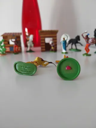 Britains Soldatini West Cowboy Indiani Cavalli