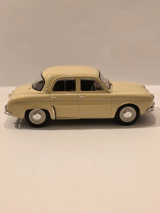 Renault Dauphine 1:24