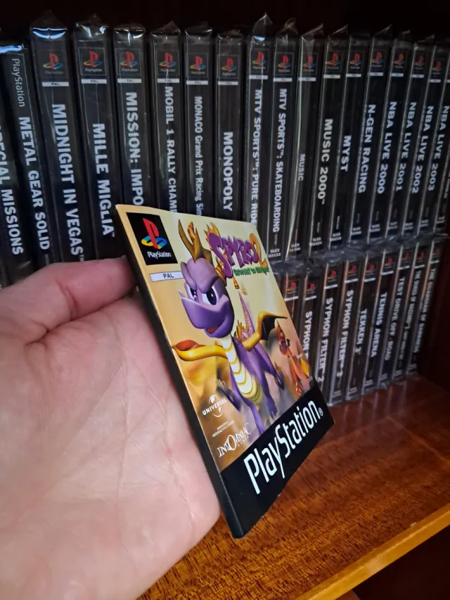 🇪🇦 Spyro 2: Gateway to glimmer PS1