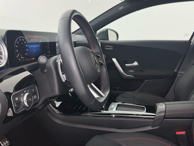 Mercedes-Benz Clase A 250 e 160 kW (218 CV)