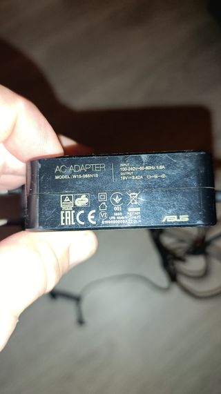 Cargador ASUS 65W