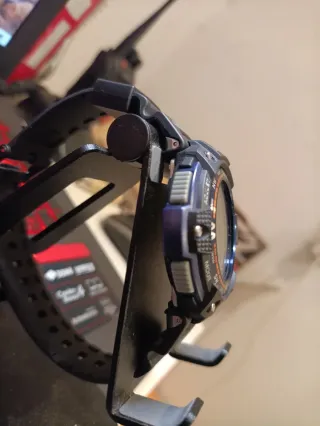 Casio SGW-100 Reloj Digital Brújula