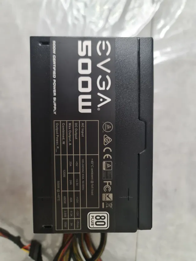 Fuente de alimentación EVGA 500W