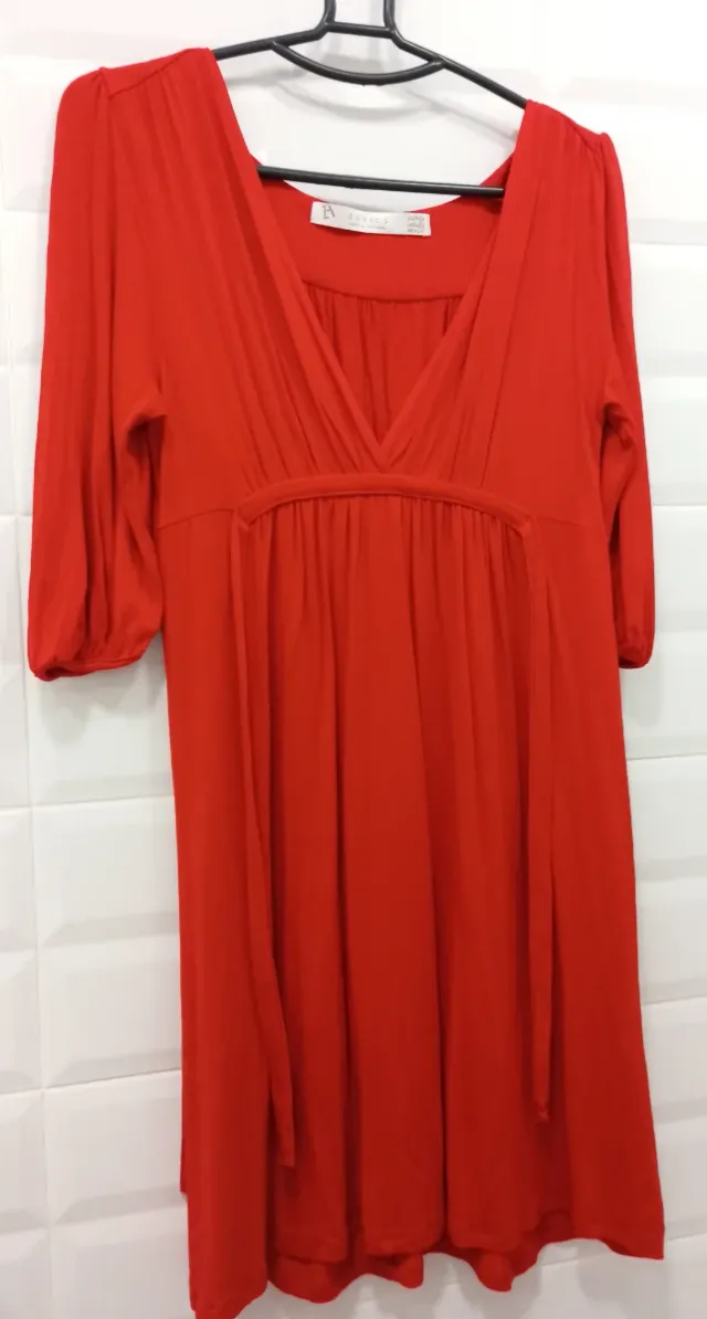 Vestido rojo Zara