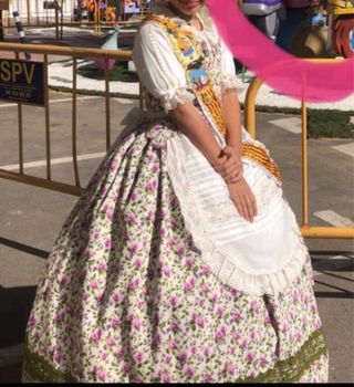 Traje de huertana niña entre 8 a 11