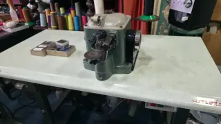 Rimoldi Máquina de Coser Peletería