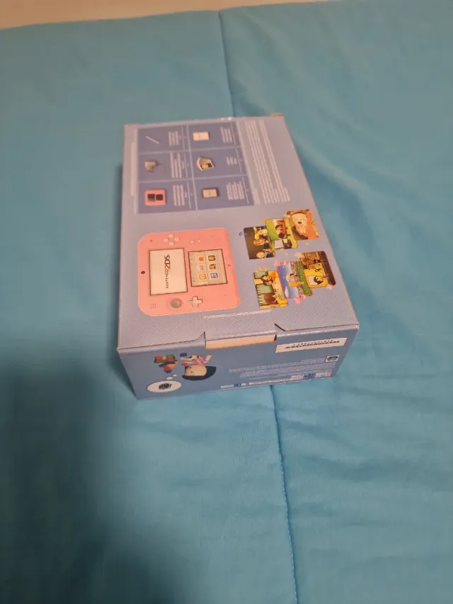 Caja Nintendo 2DS Tomodachi Life