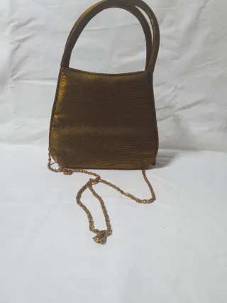 Bolso de fiesta dorado