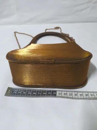 Bolso de fiesta dorado