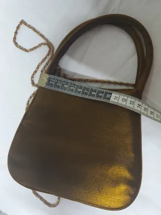 Bolso de fiesta dorado