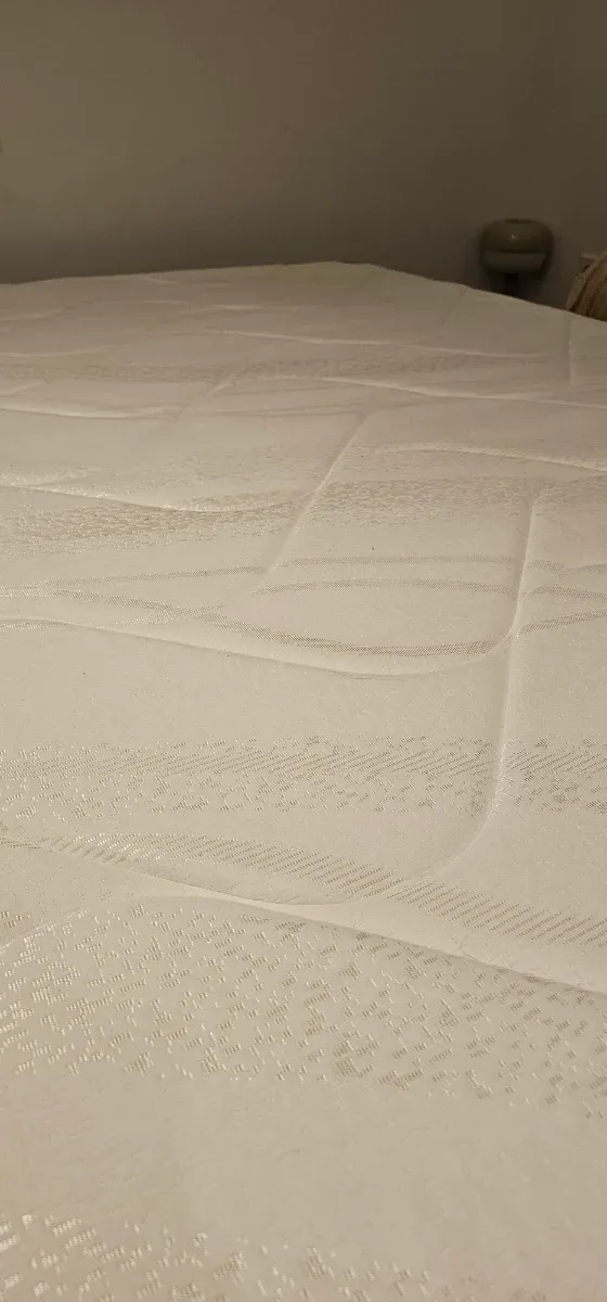 Colchón 140x200 cm como nuevo