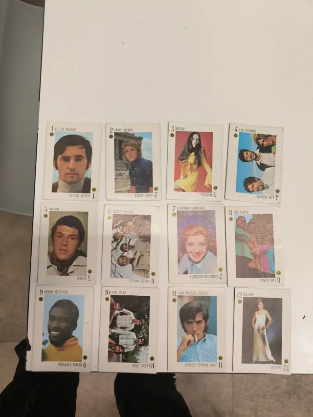 Juego de cartas 1970 Cantantes Famosos.