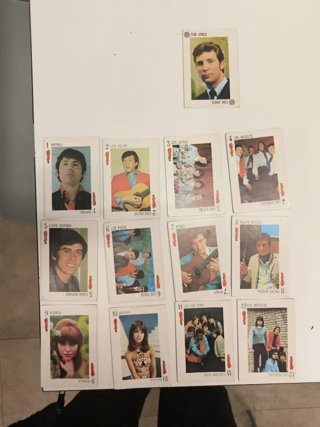 Juego de cartas 1970 Cantantes Famosos.