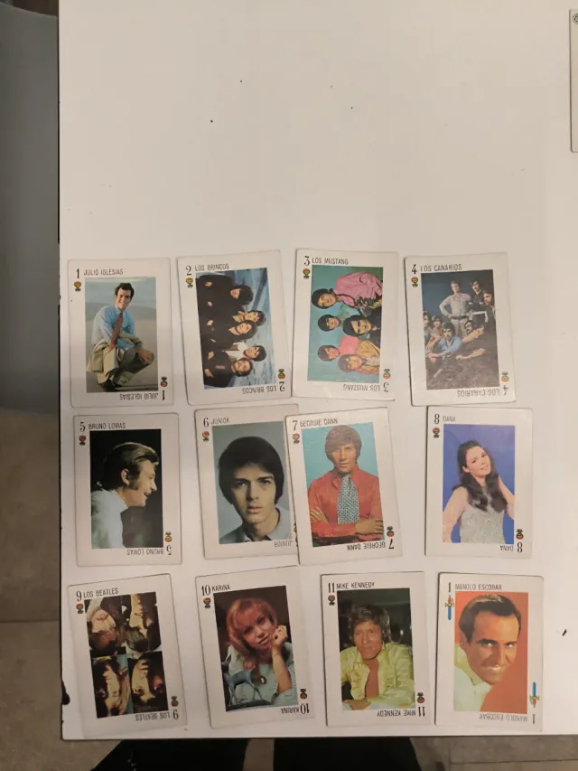 Juego de cartas 1970 Cantantes Famosos.