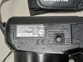 Cámara Digital Fujifilm FinePix S1600 Negra