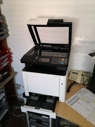 Impresora KYOCERA ECOSYS M5526cdw