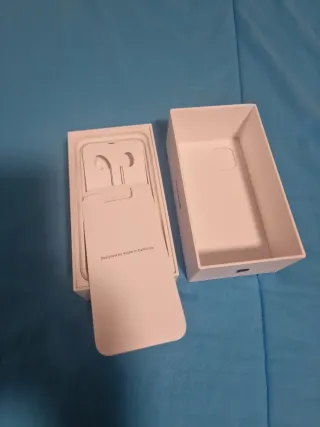 Caja iPhone 11 Apple