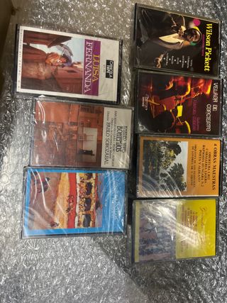 cintas de cassette nueva, sin estrenar , vinilos..