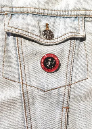 Pin Broche Metal Social Distortion Mommy's Little