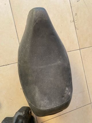 Despiece Piaggio: Asiento, Plástico y Depósito